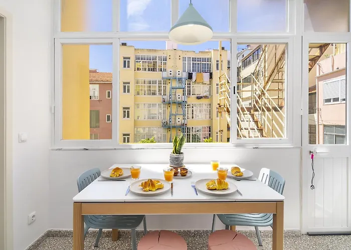 Διαμέρισμα Whome Urban Chic, Great For D Nomads & R Workers