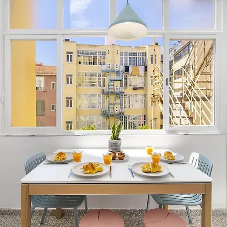 Appartement Whome Urban Chic, Great For D Nomads & R Workers